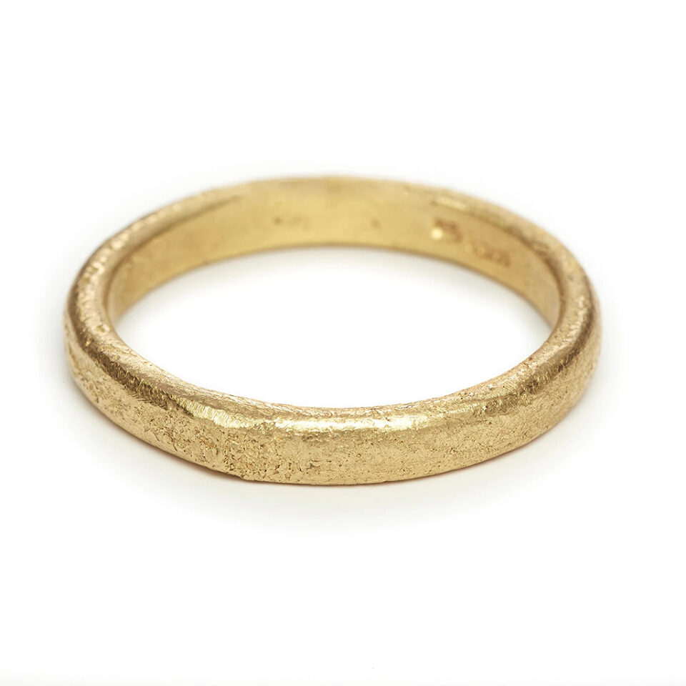 Ruth Tomlinson: Raw Gold Textured Wedding Band - 3.5mm, tomfoolery