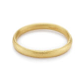 Ruth Tomlinson: Oval Section Wedding Band - 2.5mm, tomfoolery