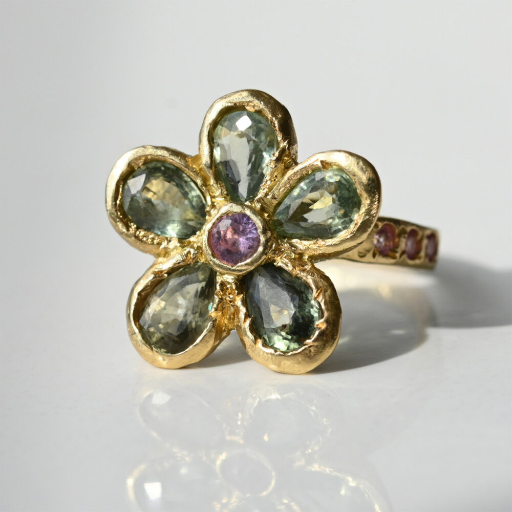 ONE-OF-A-KIND SAPPHIRE BLOSSOM FLOWER RING Leto Lama